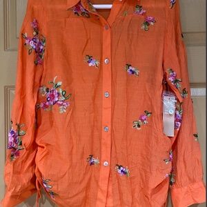 NWT Fig & FLOWER Orange Floral top size S